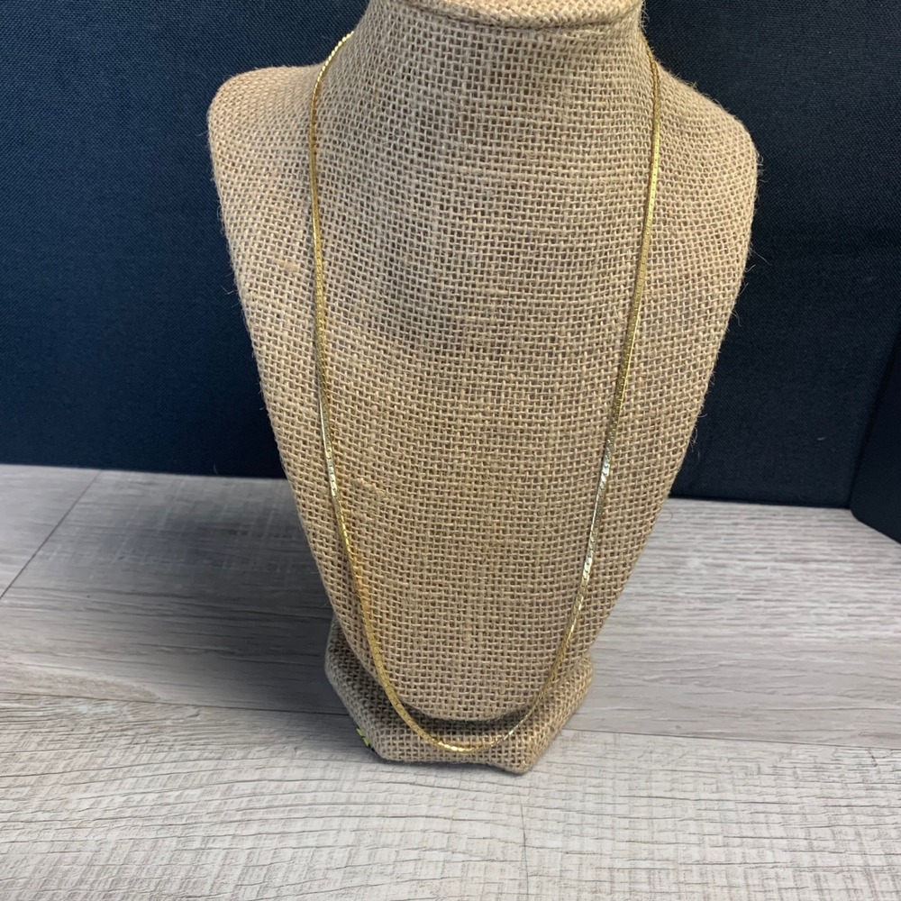 Gold Tone Herringbone Flat Snake Chain Necklace 22 Inch 4494